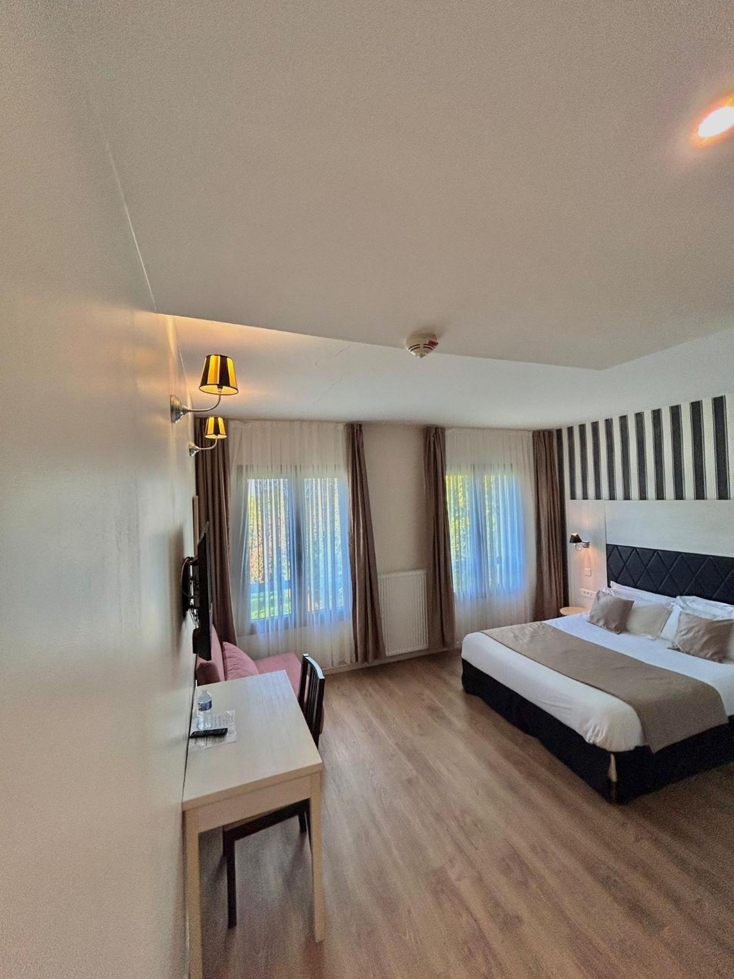 Thoiry Etoile Lodge Dış mekan fotoğraf