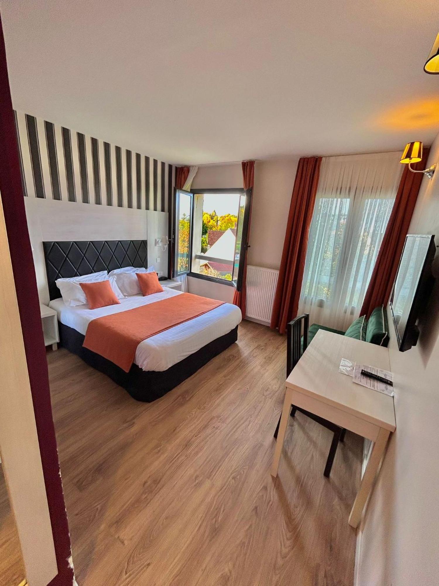 Thoiry Etoile Lodge Dış mekan fotoğraf